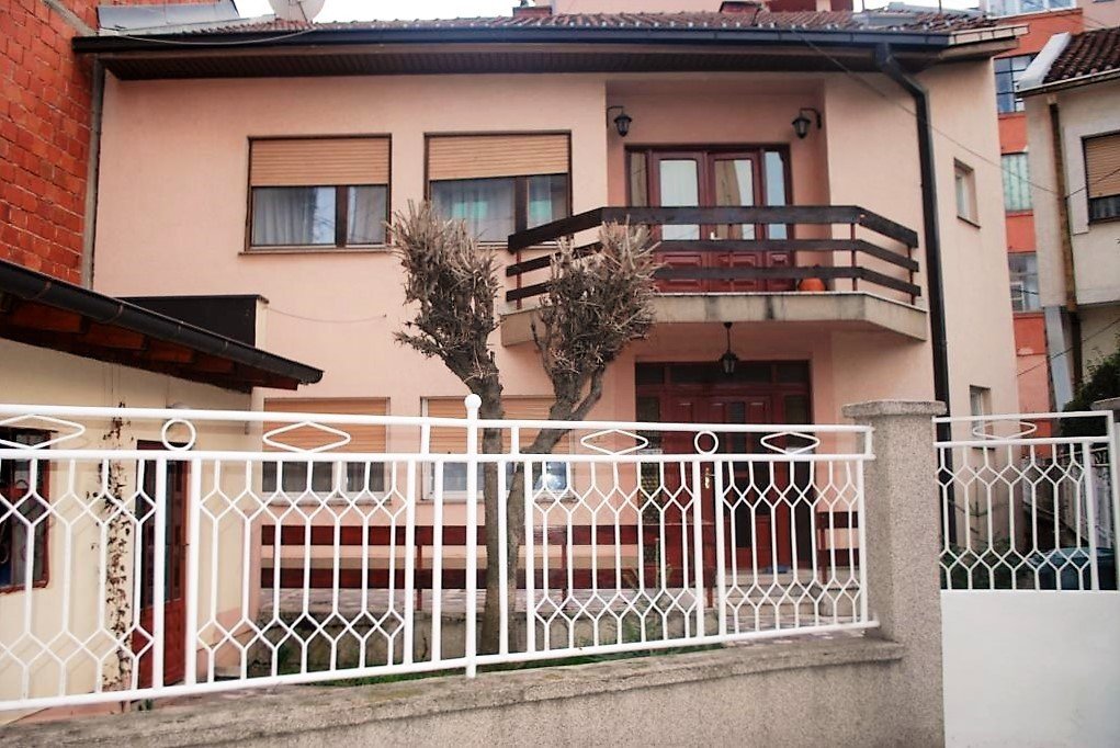 Image Alternative text