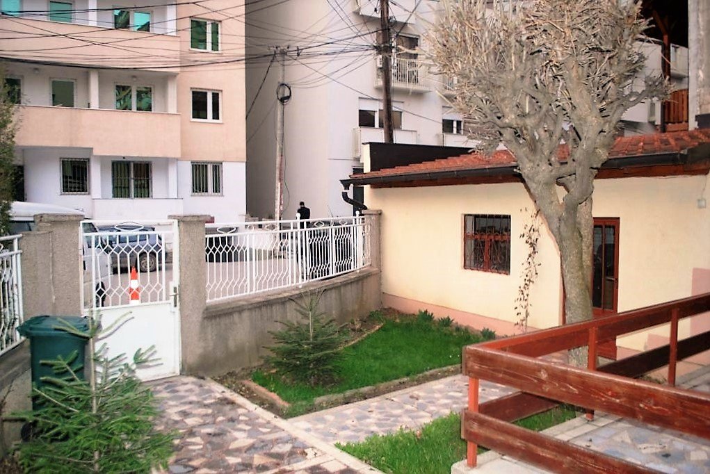 Image Alternative text