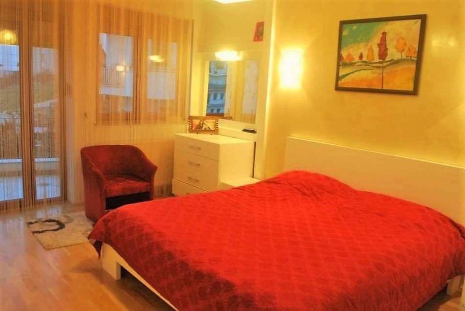 Image Alternative text