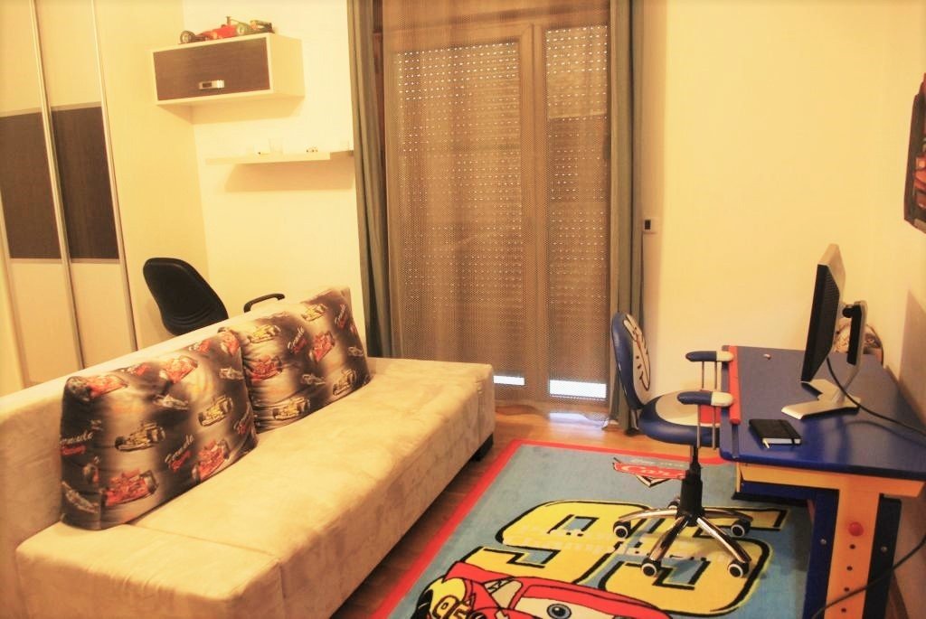 Image Alternative text