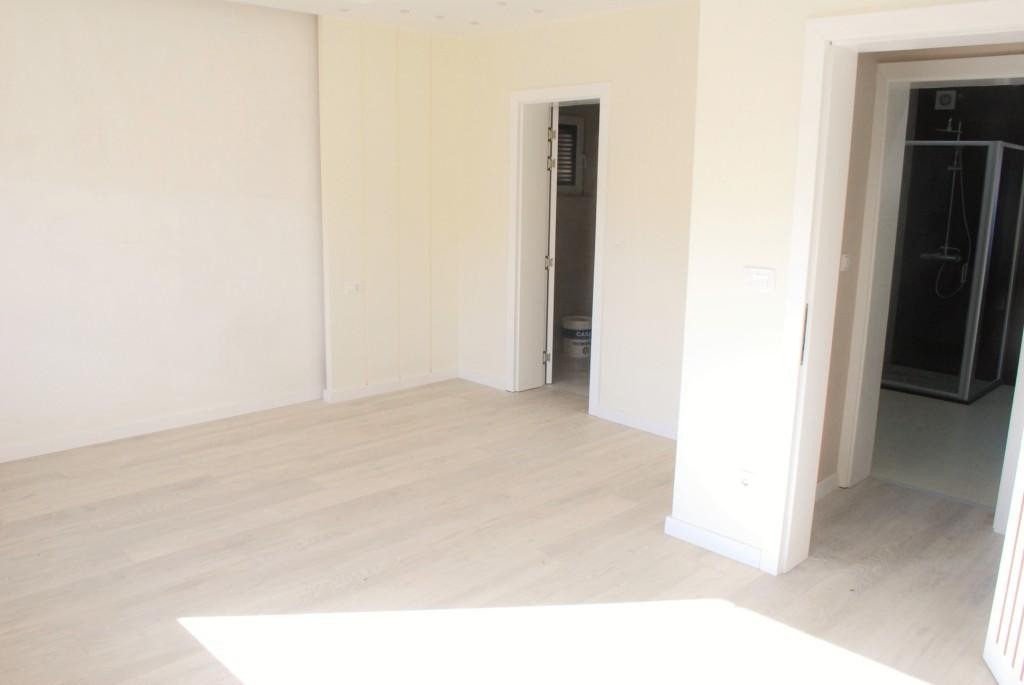 Image Alternative text