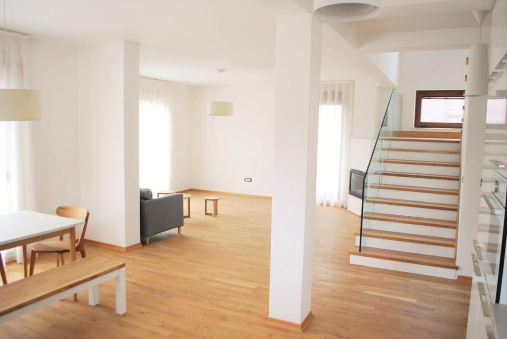 Image Alternative text