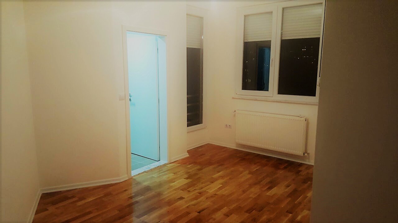 Image Alternative text