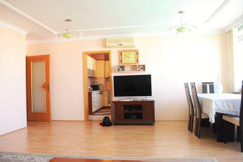 Image Alternative text