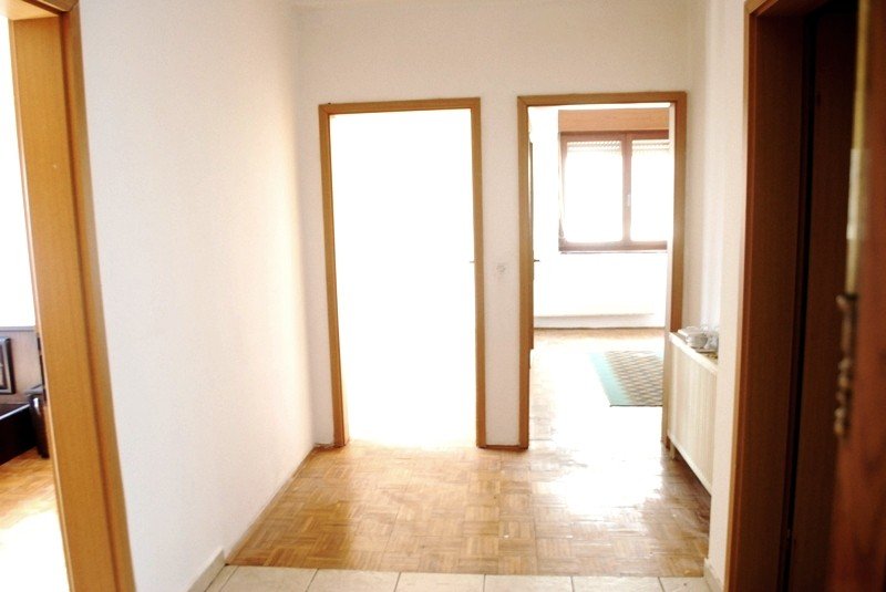 Image Alternative text