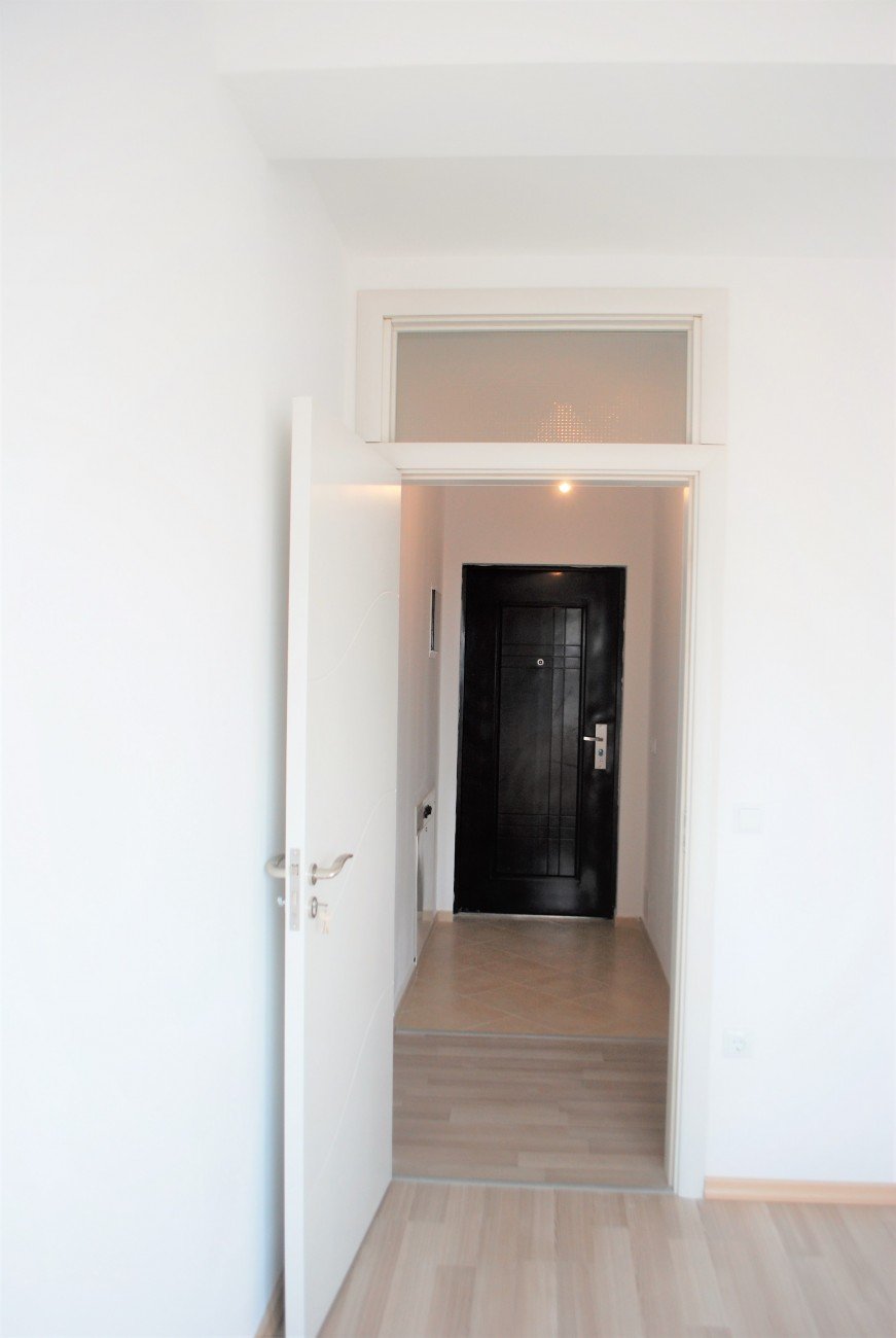 Image Alternative text