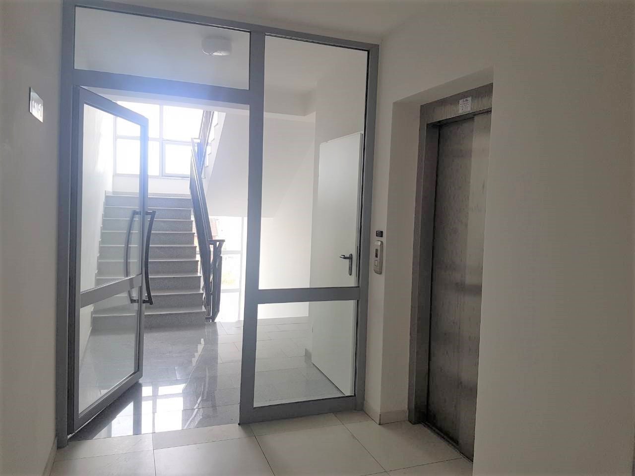 Image Alternative text