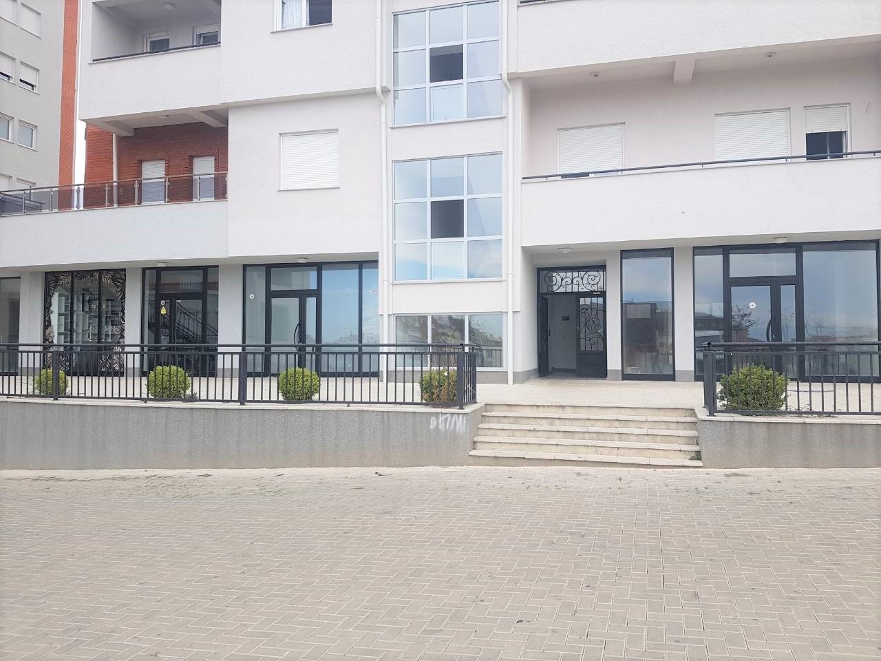 Image Alternative text