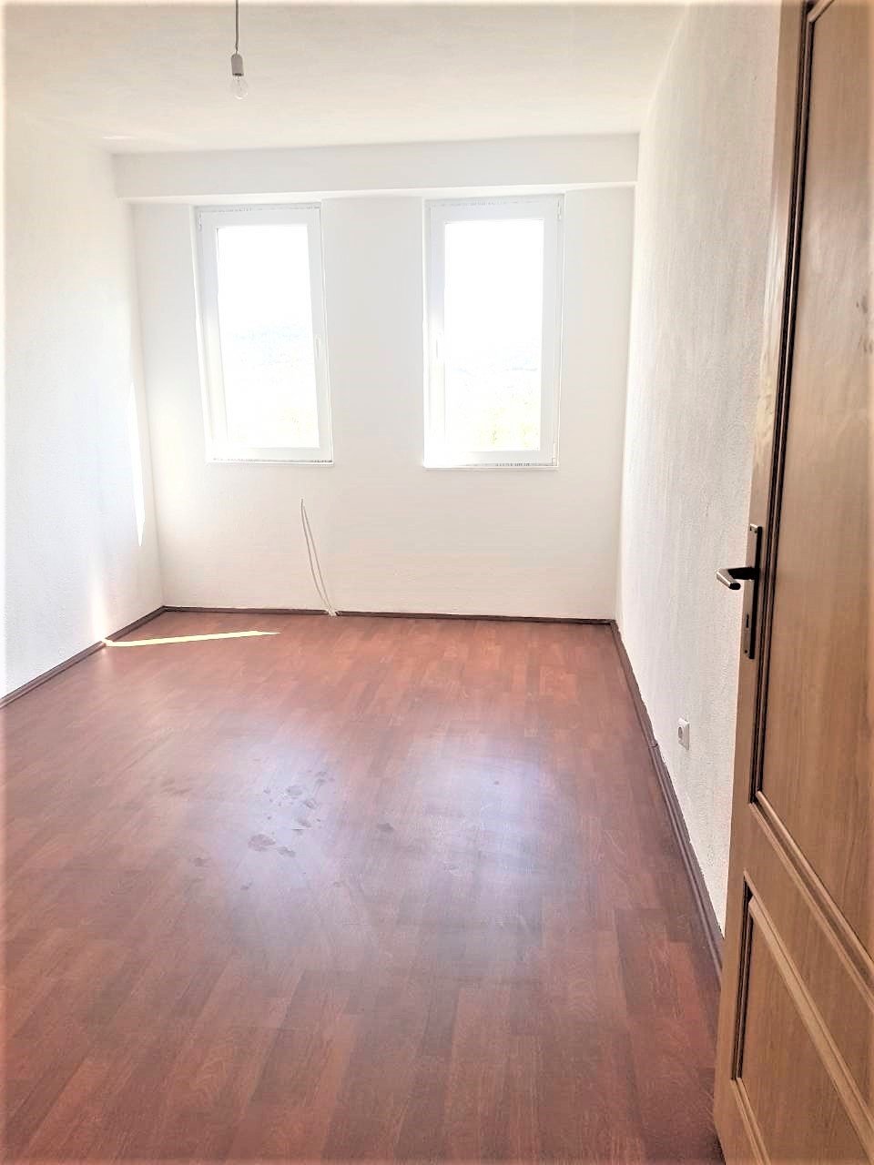 Image Alternative text