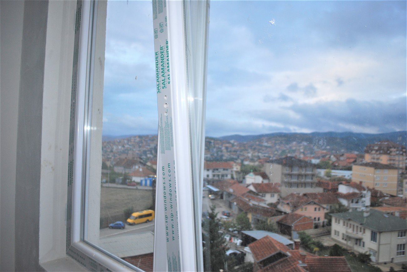 Image Alternative text